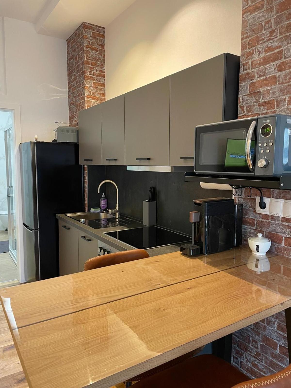Ferienwohnung Schulerhaus Stetten am Kalten Markt Bagian luar foto